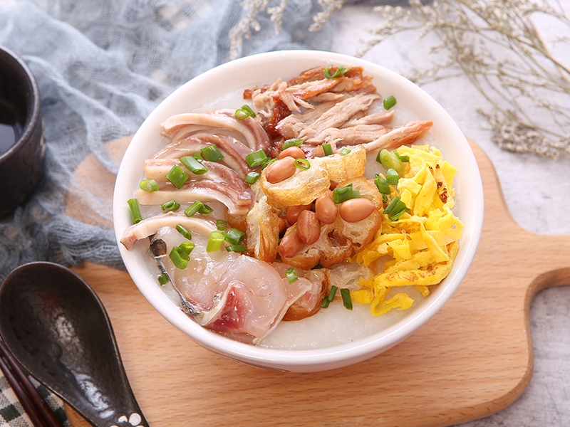 9元抢门市价32元工作餐,含招牌鲜虾肠 荔湾艇仔粥!